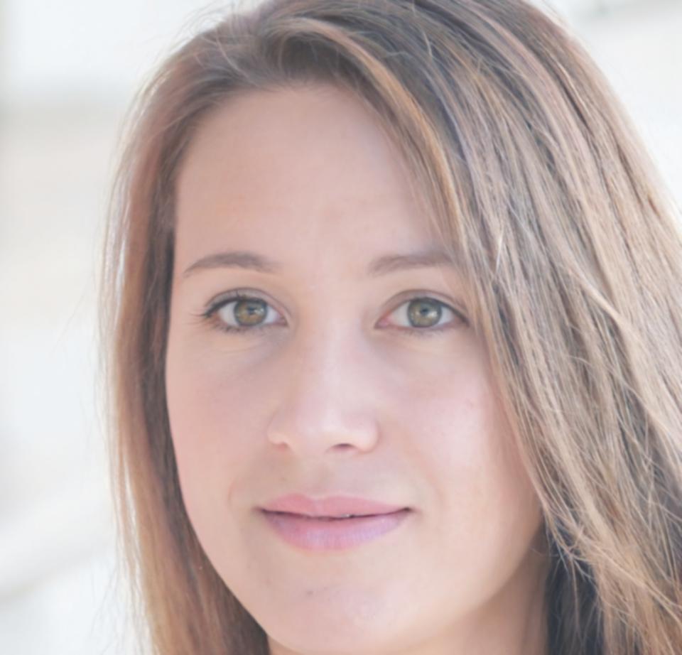 Lena Vogtländer, Finanzberaterin und Programmleiterin